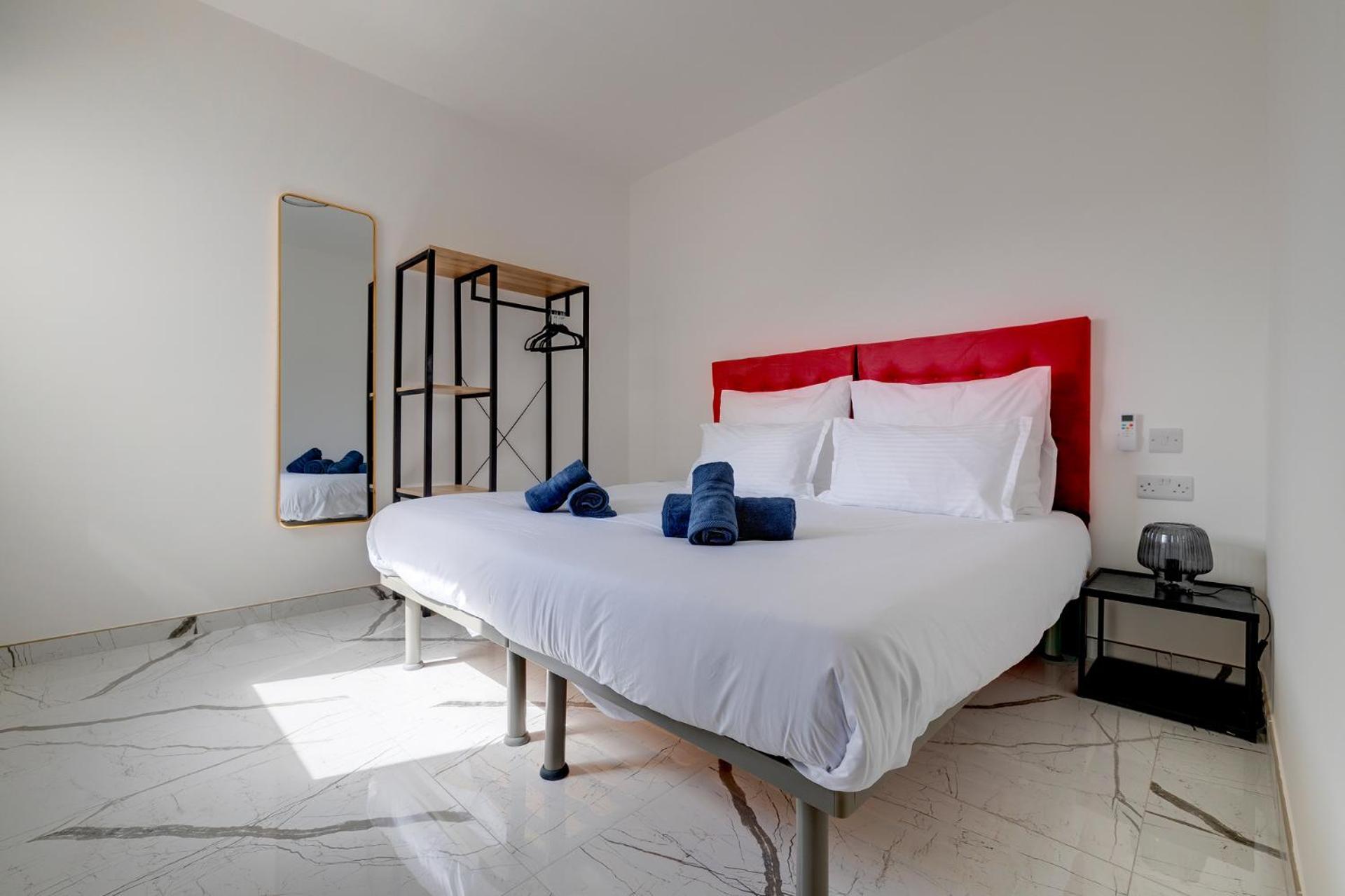 Chic Apartment *